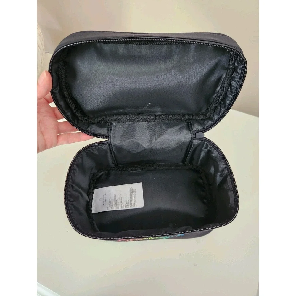 Hurley Women's Cosmetic Toiletry Travel Bag  MakeUp Bag Black‎ Zip Closure